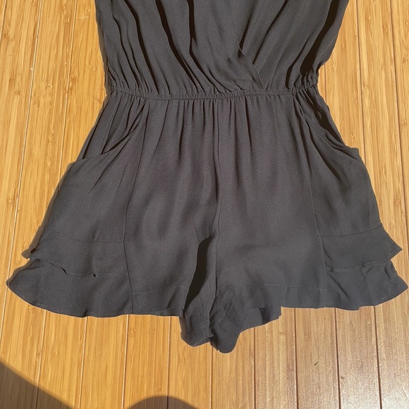 Twelfth Street by Cynthia Vincent Ruffle Flutter Romper - Picture 3 of 8